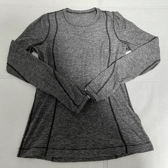 Lululemon long sleeve runner shirt with thumb holes and hidden key pocket - Picture 1 of 5